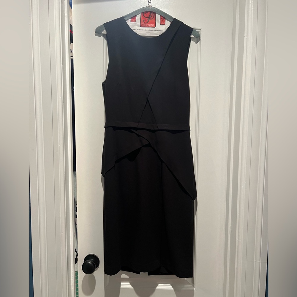 BCBG Fitted black pencil skirt dress. Size 6.